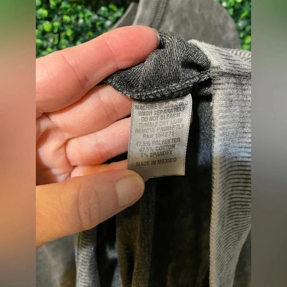 Recycled Karma Def Leppard World Tour 1987 Sweatshirt - Size Medium - Picture 9 of 11